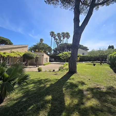 Charmante A 400m De La Des Salins Saint-Tropez